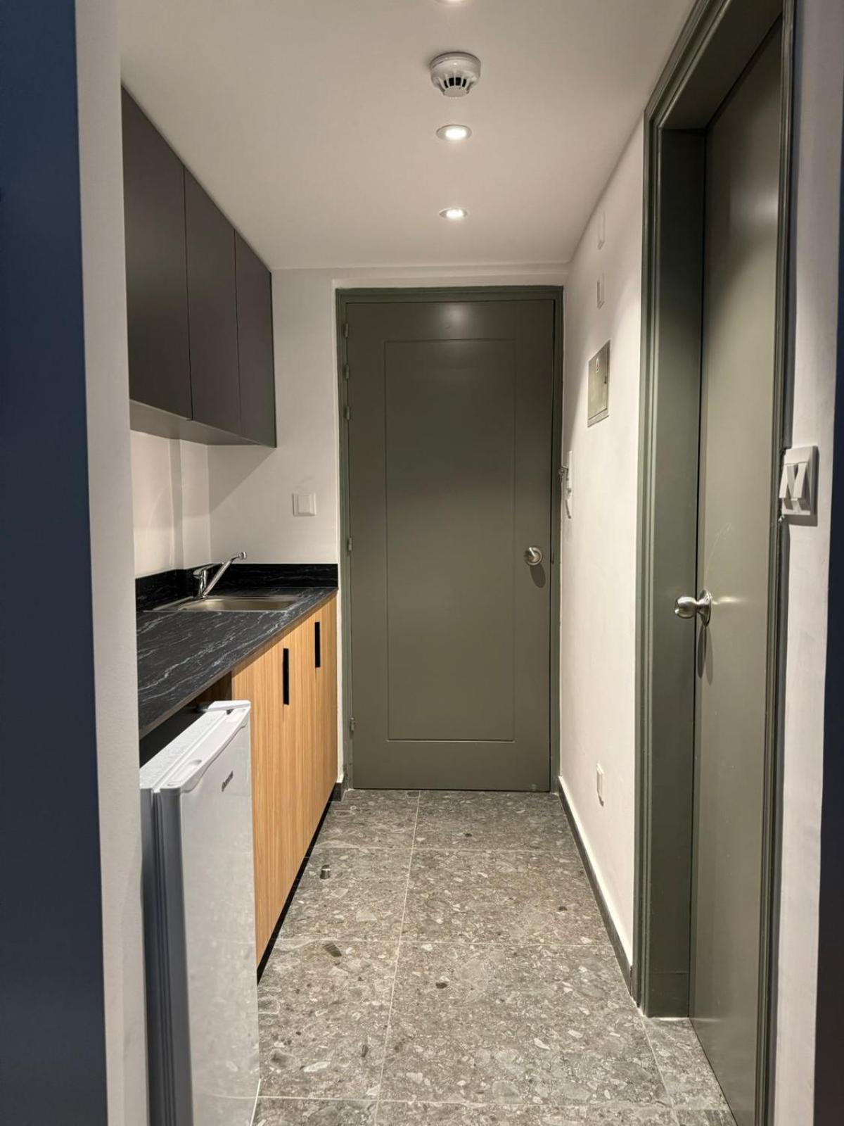 Sunflower Hotel Apartments ลาร์นาคา ภายนอก รูปภาพ