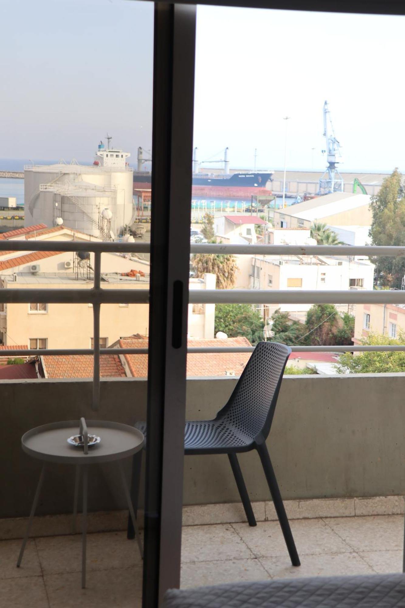 Sunflower Hotel Apartments ลาร์นาคา ภายนอก รูปภาพ